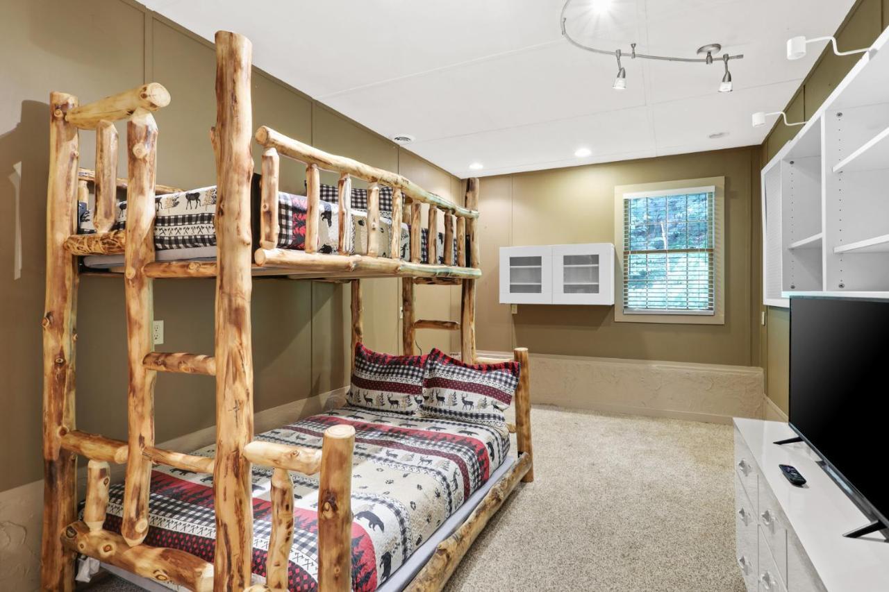 2 Separate Cabins Along A Peaceful Creek With Resort Amenities Ellijay Exterior foto